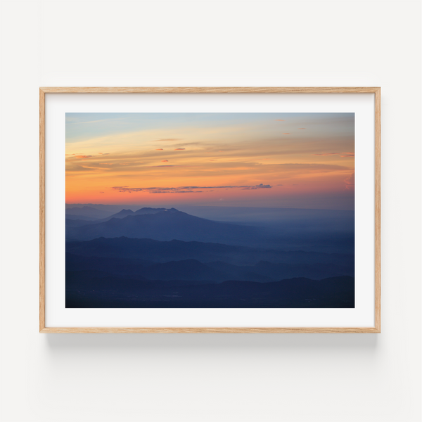 The French Print - Photographie Sunrising from Acatengo volcano