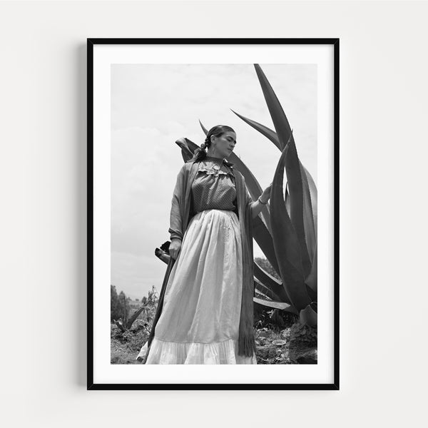 The French Print - Photographie N&B Frida Kahlo by Toni Frissell, 1937
