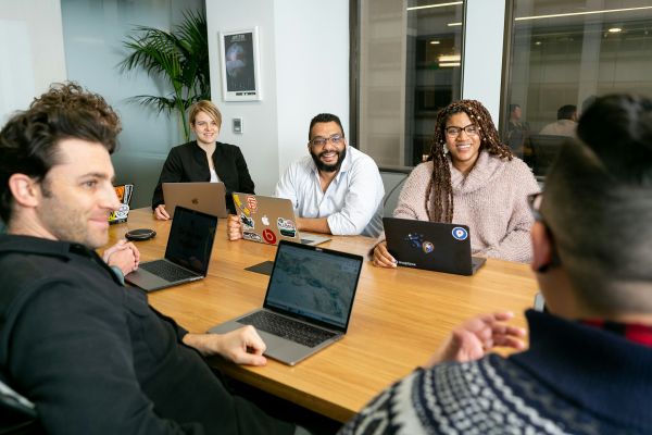 Top strategies to improve workplace dynamics and team communication